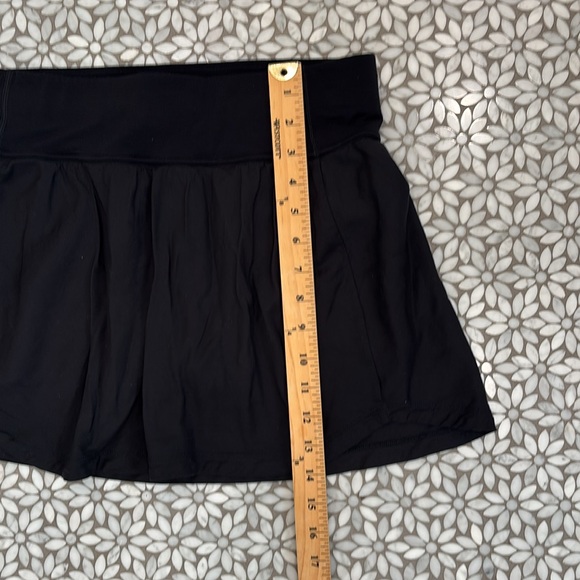 Women's Icebreaker Merino Blend 125 Cool Lite Skort in Black, Size M - Picture 9 of 9